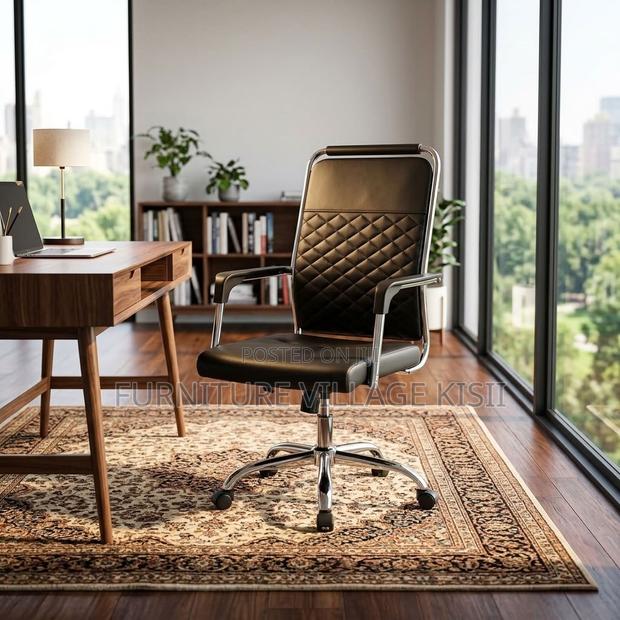 High-Back Executive Office Leather Chair - thumbnail 10