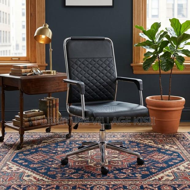 High-Back Executive Office Leather Chair - thumbnail 14