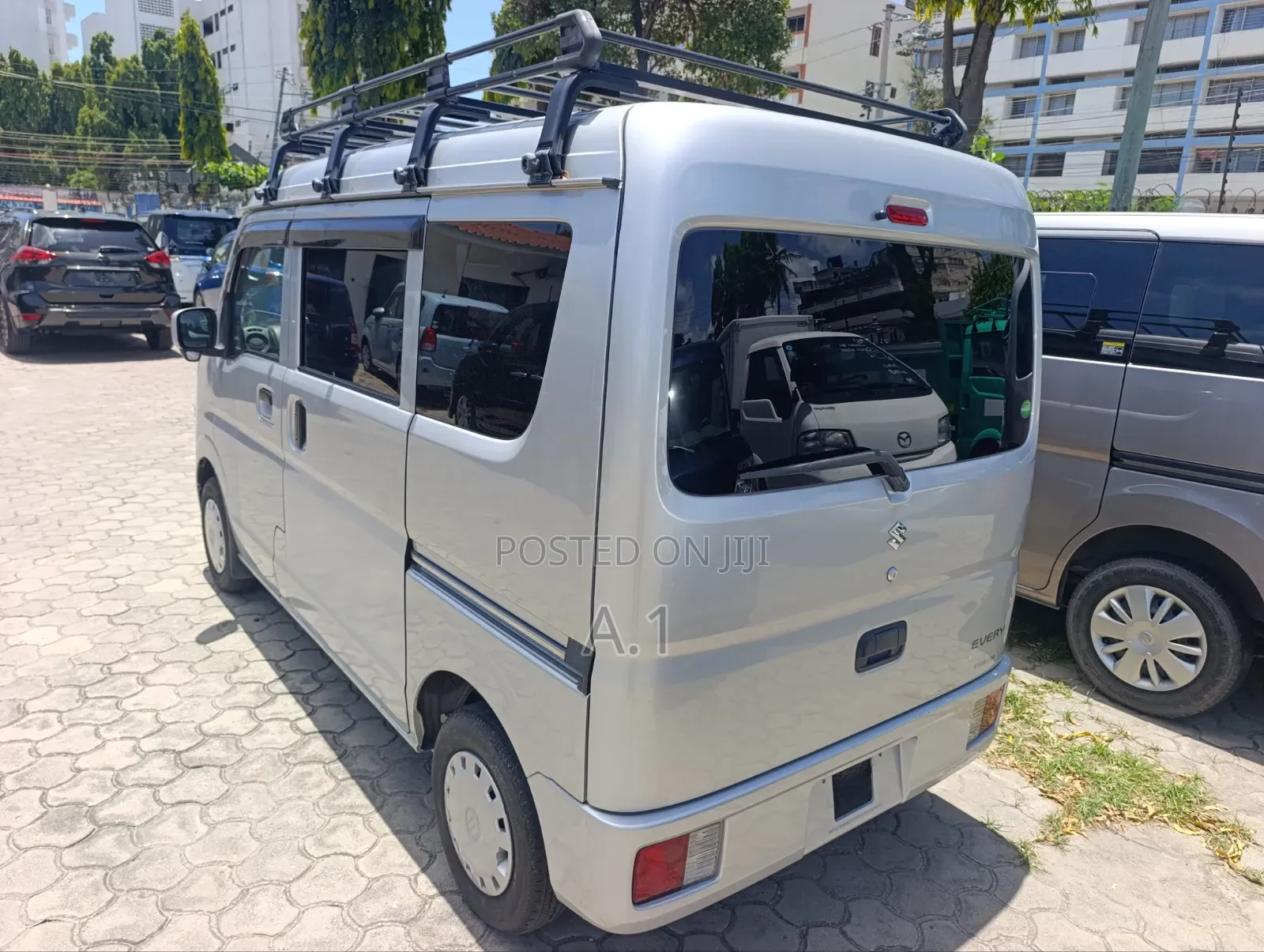 Suzuki Every 2020 Silver