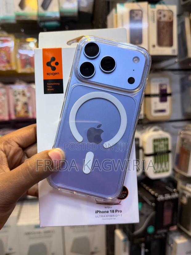 iPhone 18 Pro Spigen Clear Back Cover With Magsafe - thumbnail 2