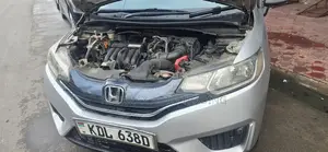 Honda Fit 2016 Silver
