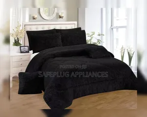Complete Fluffy Duvet Set With 4 Pillowcases