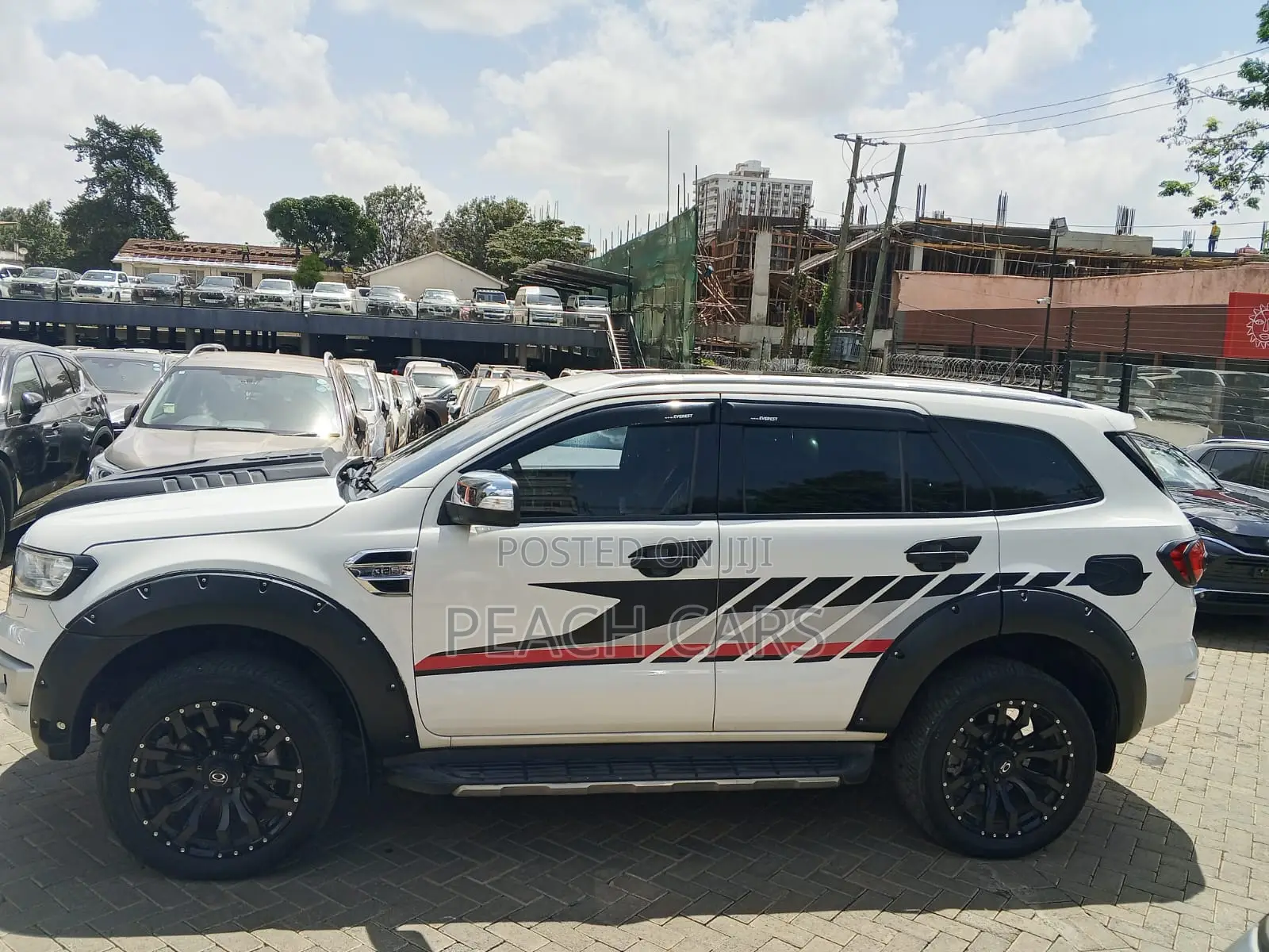 Ford Everest 2016 White