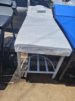 Massage White Bed, 6 Feet Long by 2 Half