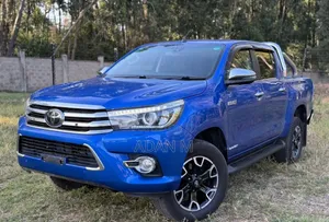Toyota Hilux 2019 Blue
