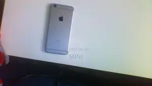Apple iPhone 6 32 GB Gray