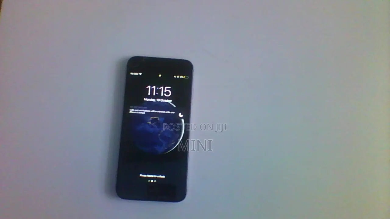 Apple iPhone 6 32 GB Gray