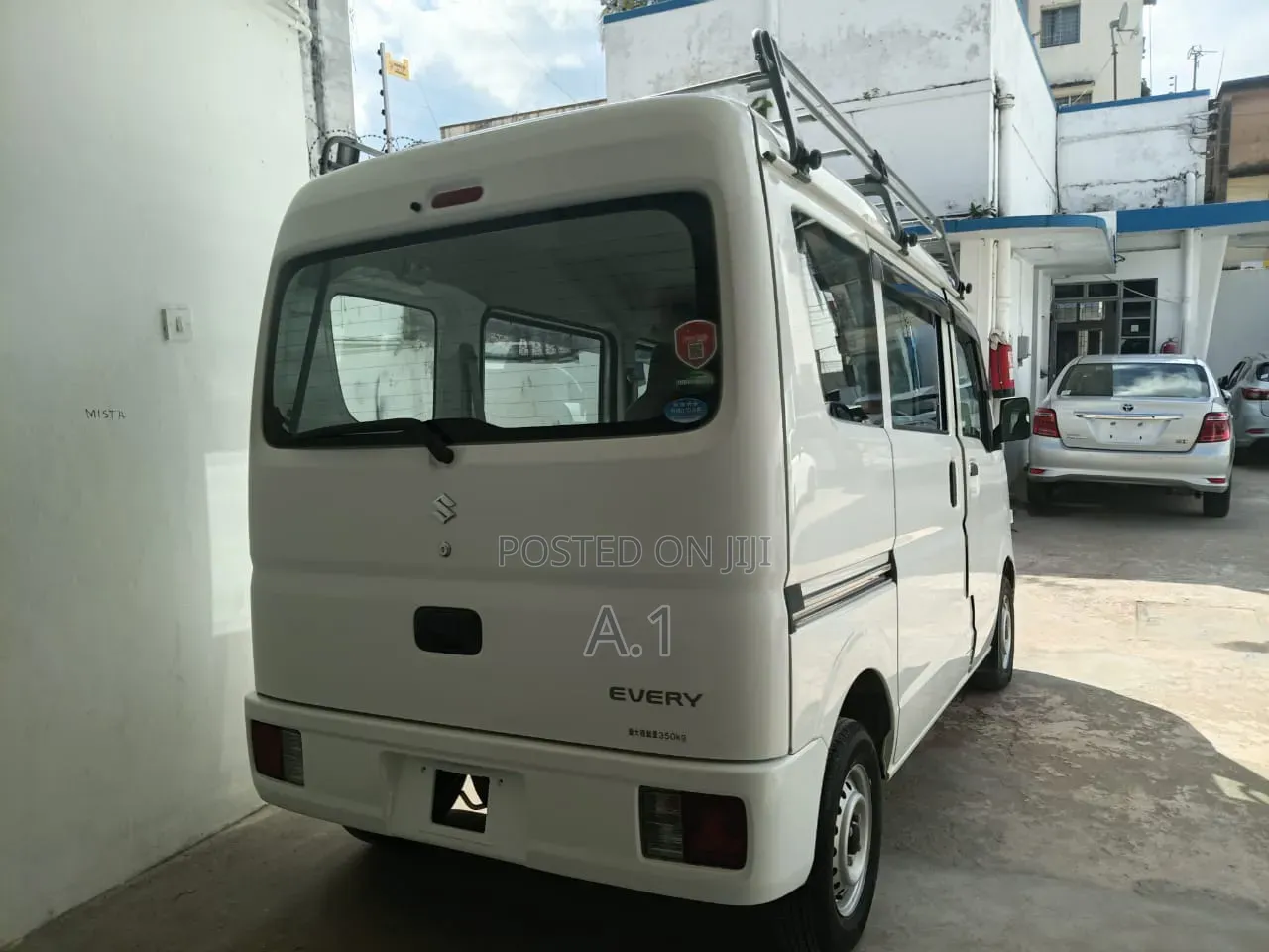 Suzuki Every 2020 White
