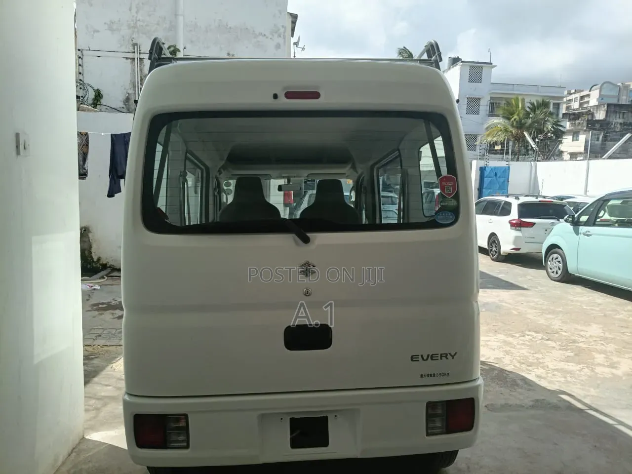 Suzuki Every 2020 White