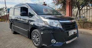 Toyota Noah 2014 Black