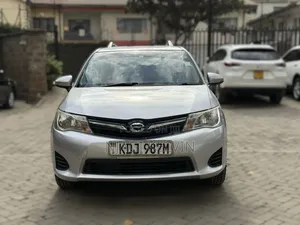 Toyota Corolla Fielder 2015 Silver