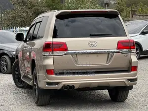 Toyota Land Cruiser 4.5 V8 TD 2019