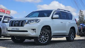 Toyota Land Cruiser Prado Kakadu 2020 White