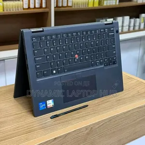 Laptop Lenovo ThinkPad x13 Yoga 8GB Intel Core i5 SSD 512GB