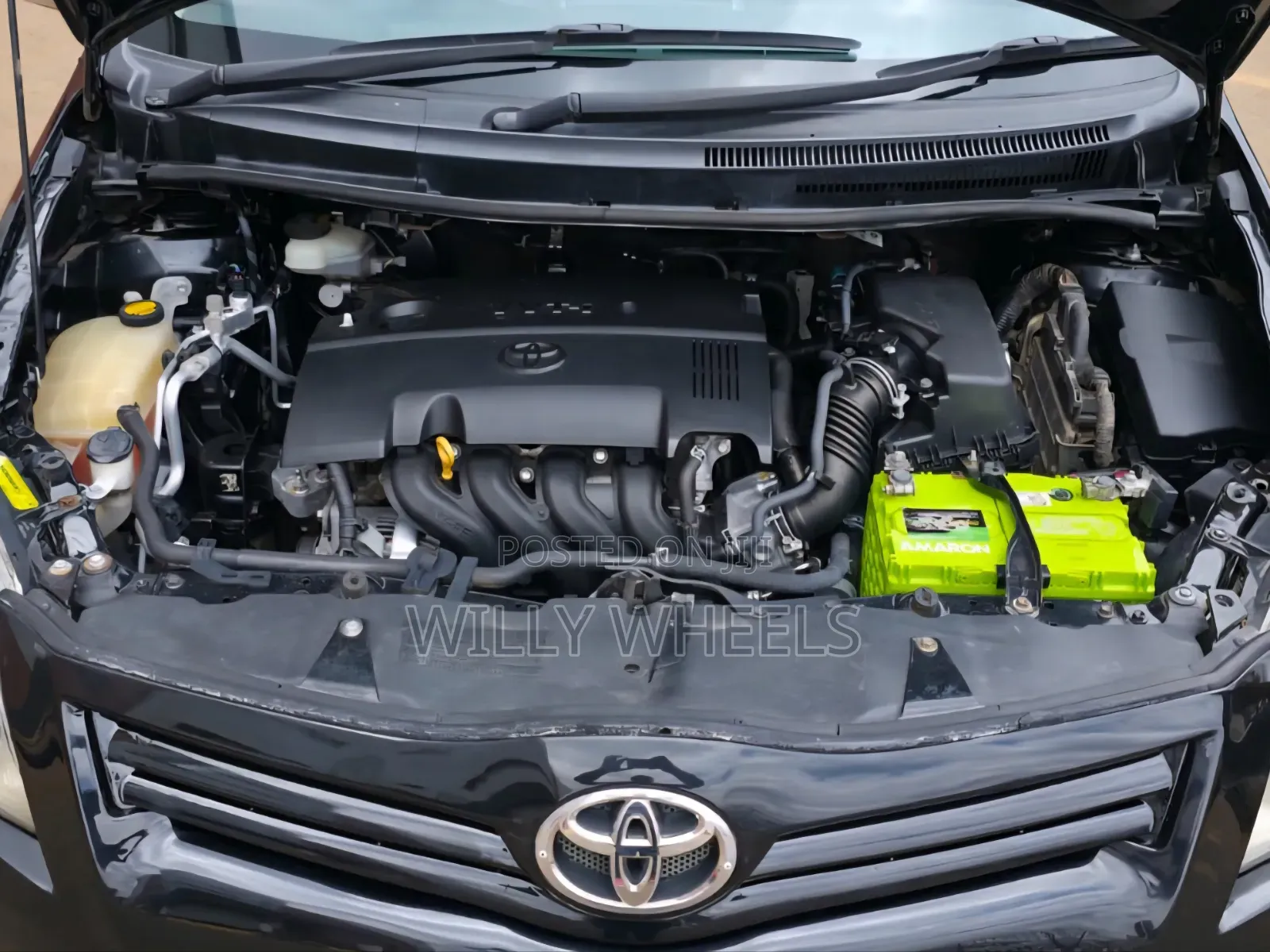 Toyota Auris 2012 Black
