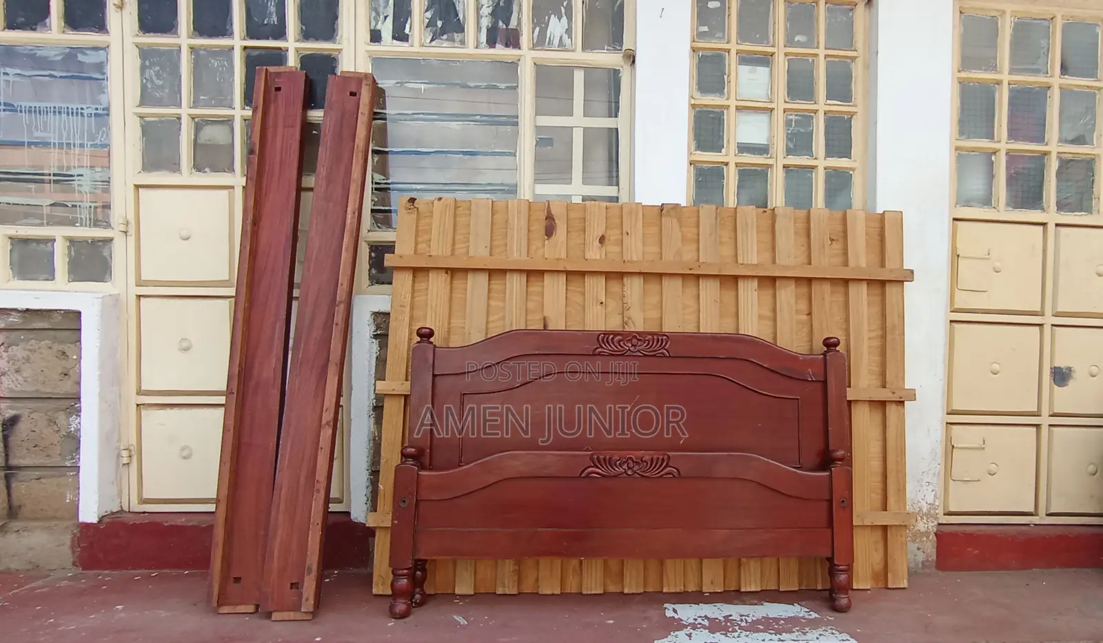 Mahogany Finished Panel Bed (5x6)