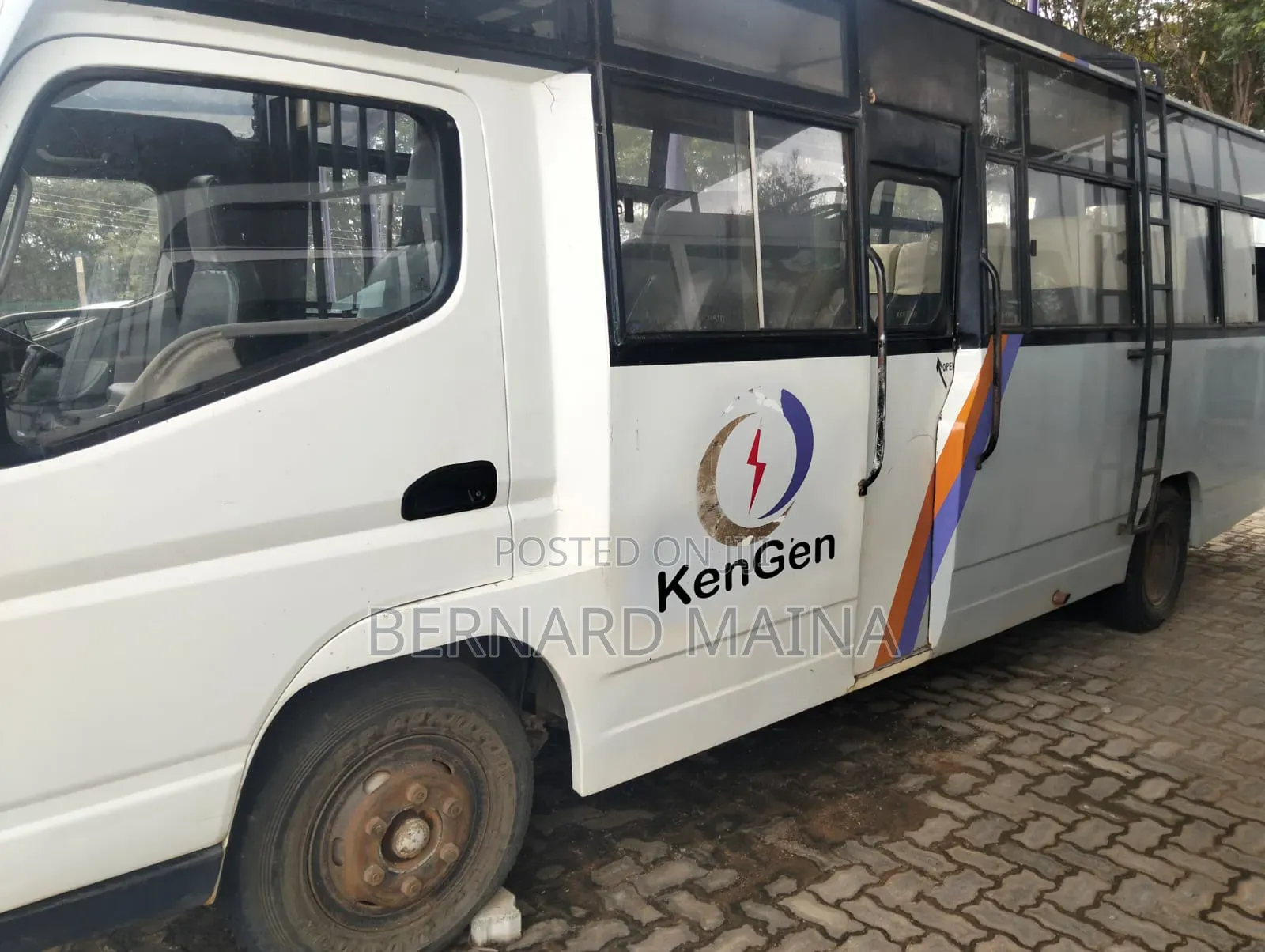 Mitsubishi Fuso Canter 2015 White