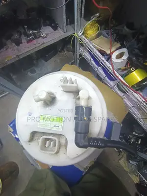 Fuel Pump ( Subaru Legacy BM9) ( Complete, Ex-Japan)