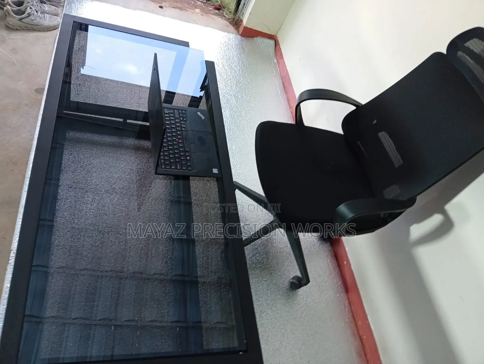 Infinity Table