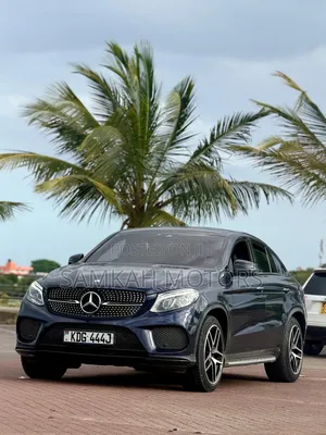 Mercedes-Benz GLE-Class 2018 Blue