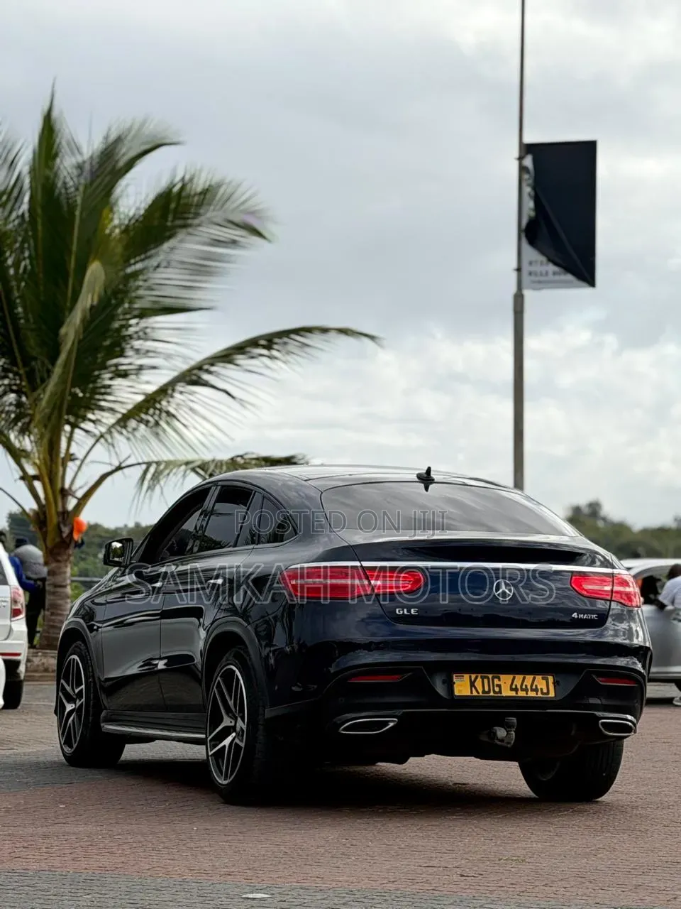 Mercedes-Benz GLE-Class 2018 Blue