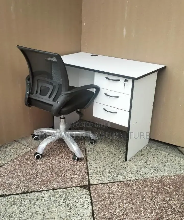 Headrest Office Chair With Vintage