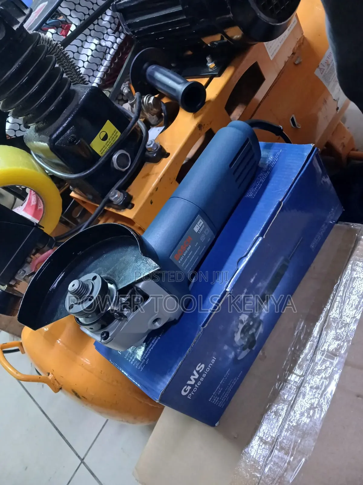 Bosch GWS Professional Series Angle Grinder