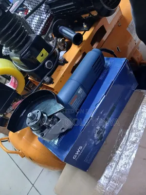 Bosch GWS Professional Series Angle Grinder
