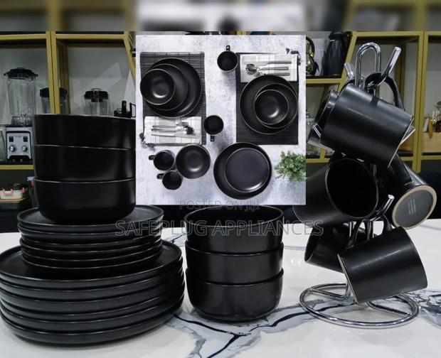 24-Piece Black Dinnerware Set for Your Home - thumbnail 2