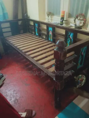 Antique Diwan Bed