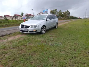 Volkswagen Passat Variant 2.0 TFSi Comfortline Automatic 2008 Silver
