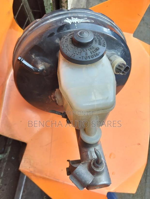 Brake Booster Toyota Hilux Yn85