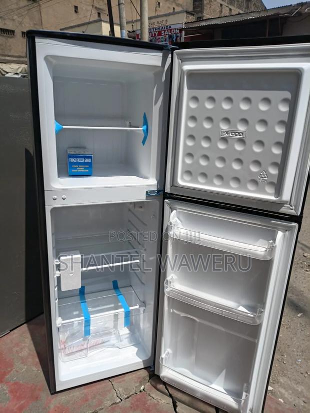 Gnix 138litres Fridge - thumbnail 3