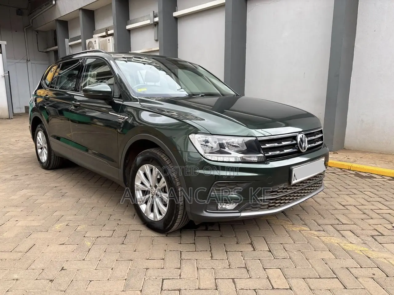 Volkswagen Tiguan 2022 Green