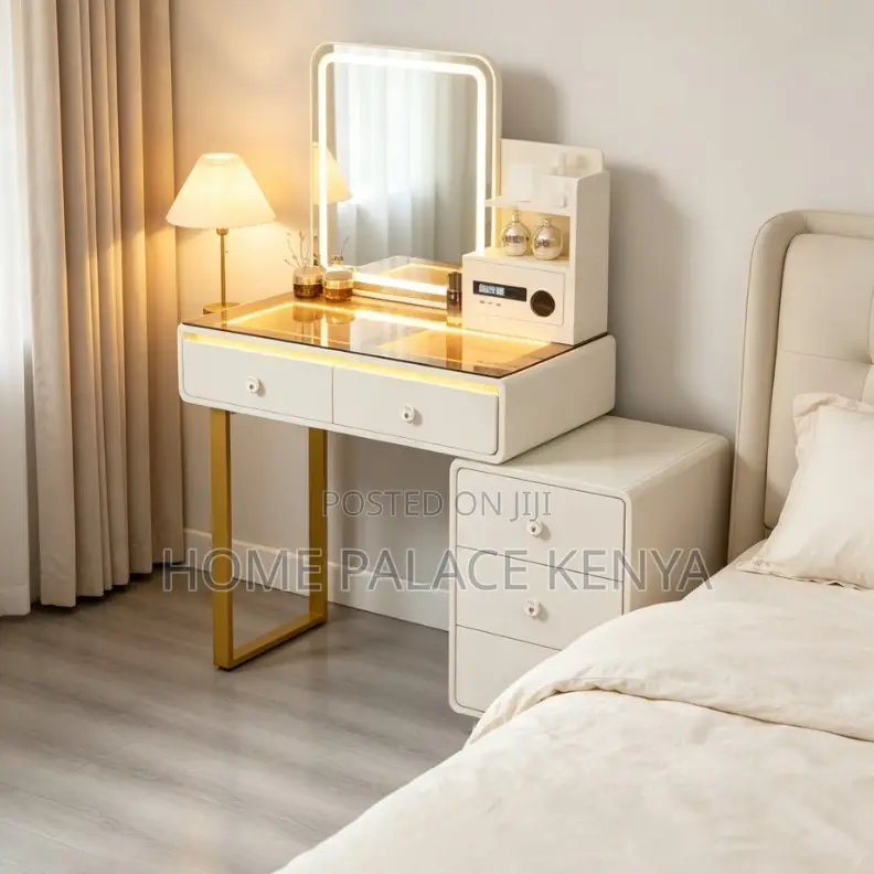 Dressing Table; Stylish Dressing Table With Storage Drawers and Mirror