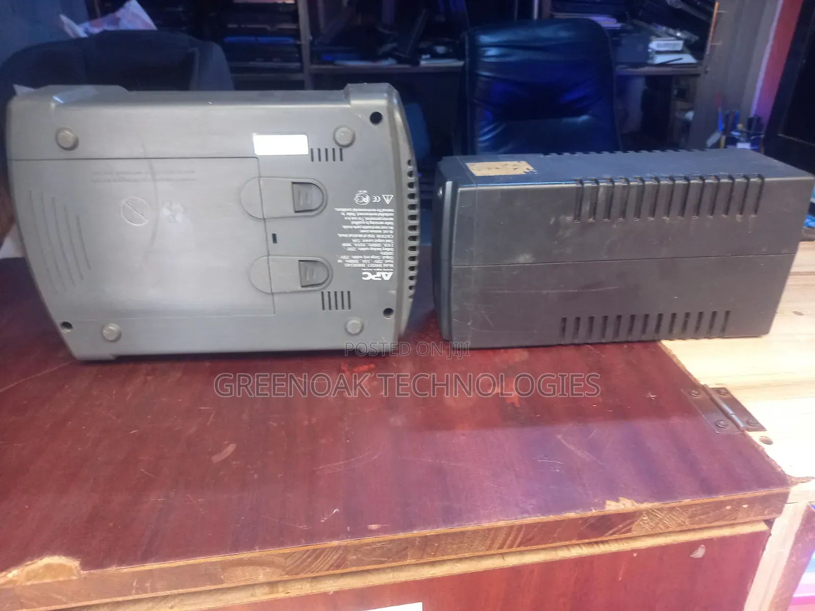 Ups (Uninterrupted Power Supply)