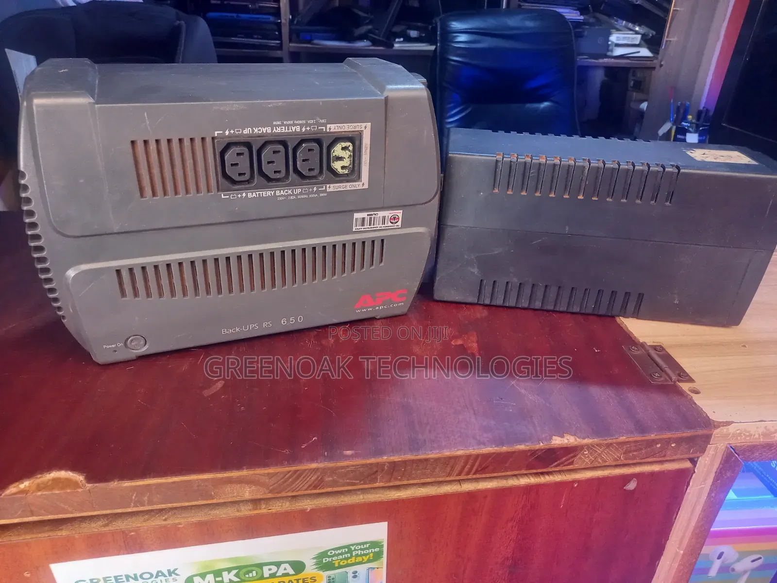 Ups (Uninterrupted Power Supply)