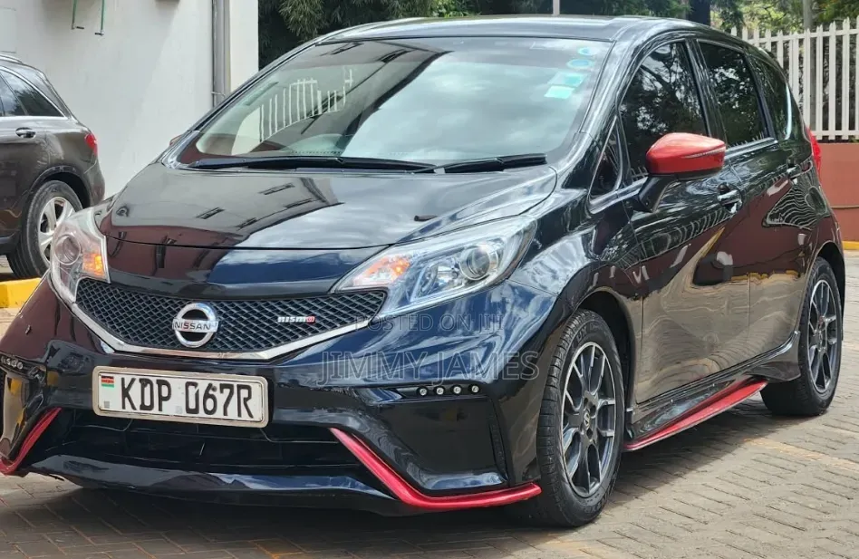Nissan Note 2016 Black