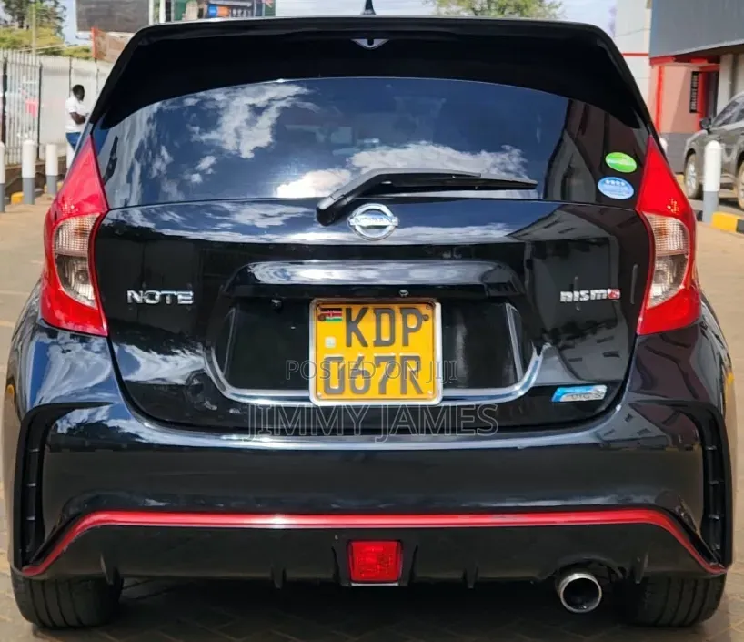 Nissan Note 2016 Black
