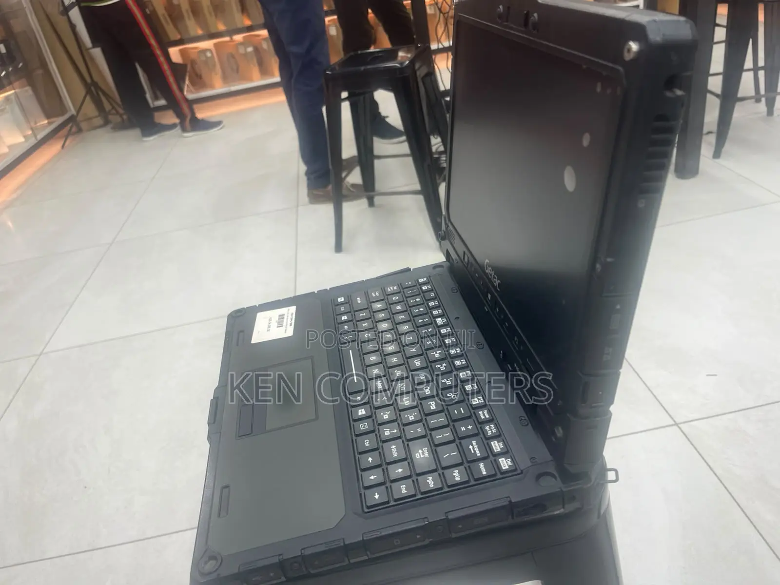 Laptop 16GB Intel Core i5 SSD 256GB