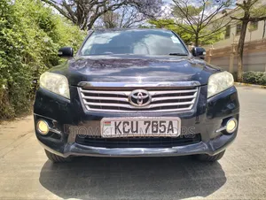 Toyota Vanguard 2012 Black