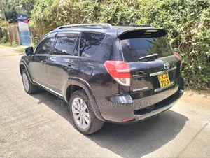Toyota Vanguard 2012 Black