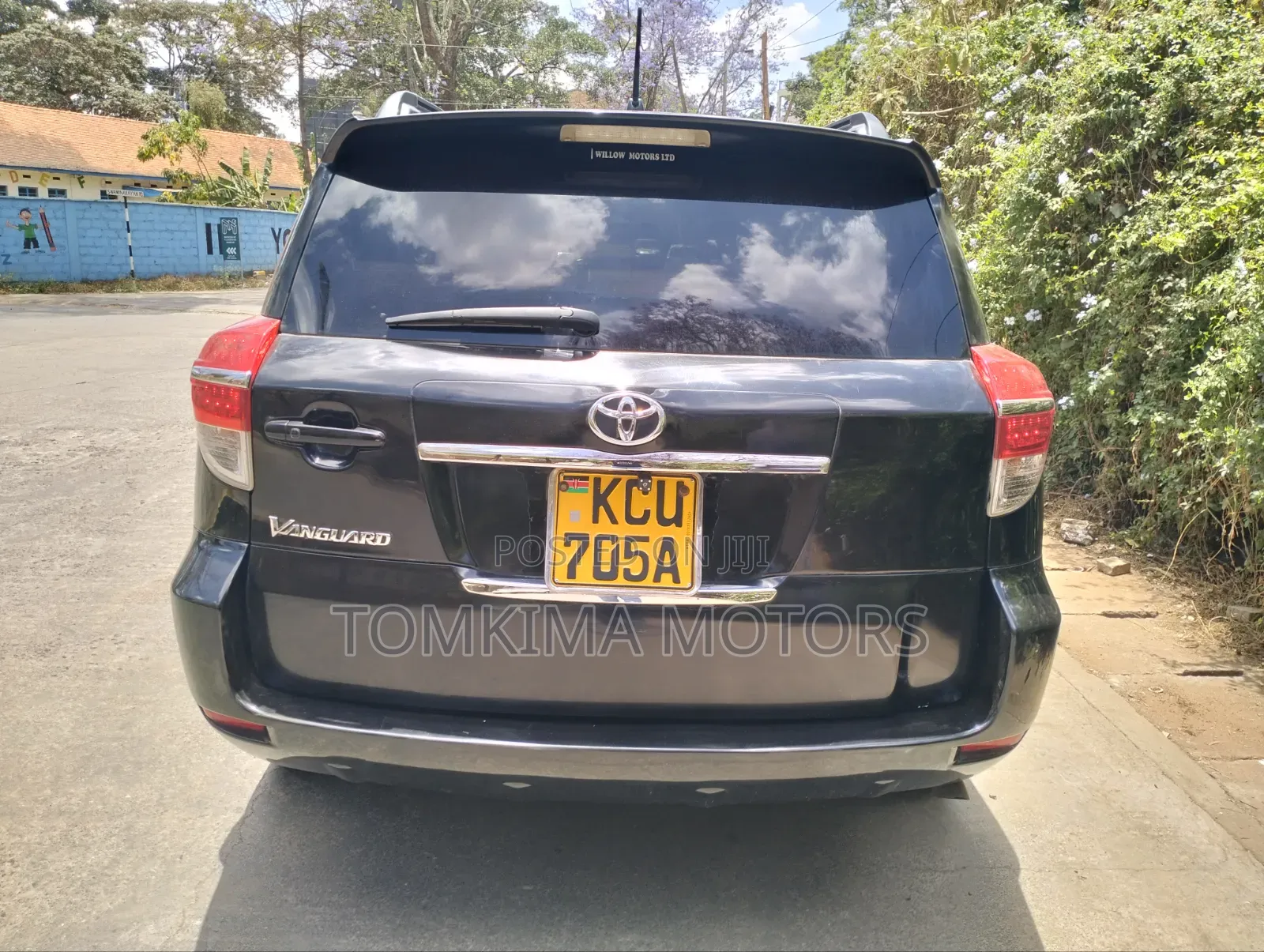 Toyota Vanguard 2012 Black