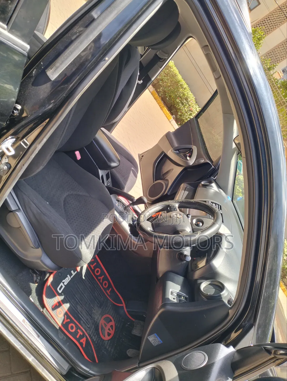 Toyota Vanguard 2012 Black
