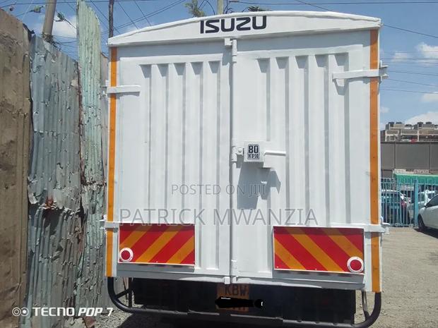 Isuzu NKR Local Assembly Year 2013 - thumbnail 4
