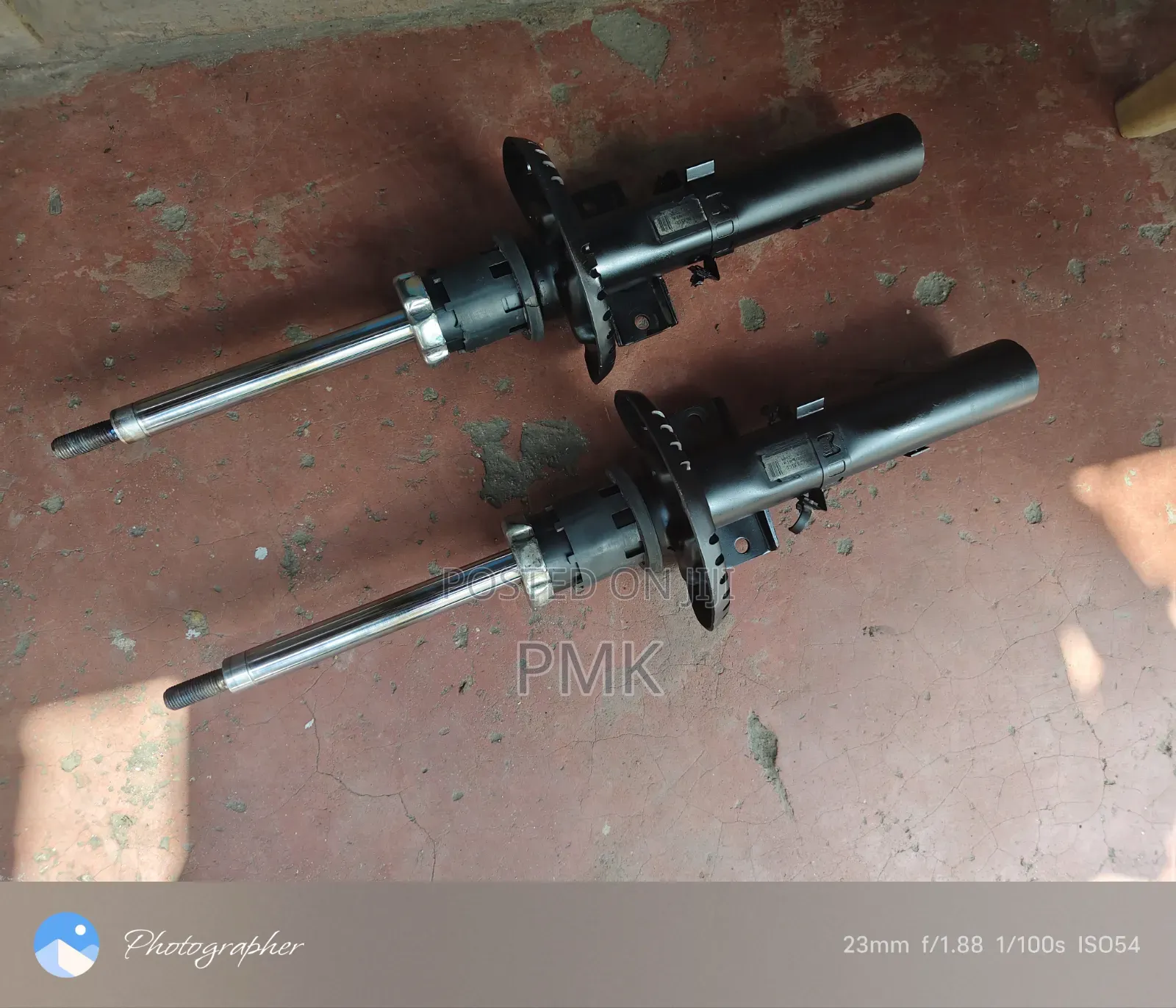 Volkswagen Polo Front Shock