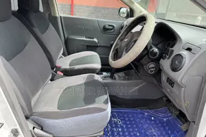 Nissan Advan 2009 White