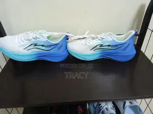 Sports Shoes