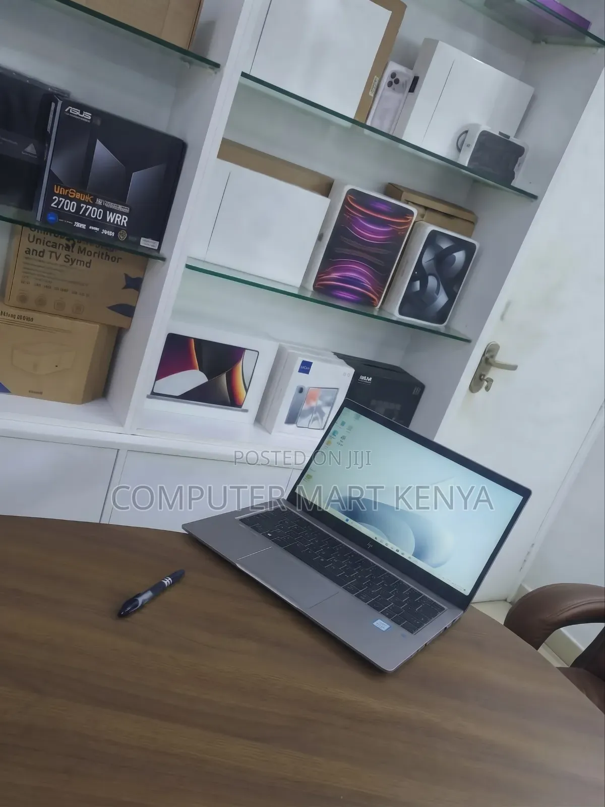 Laptop HP ProBook 460 G11 8GB Intel Core i7 SSD 512GB