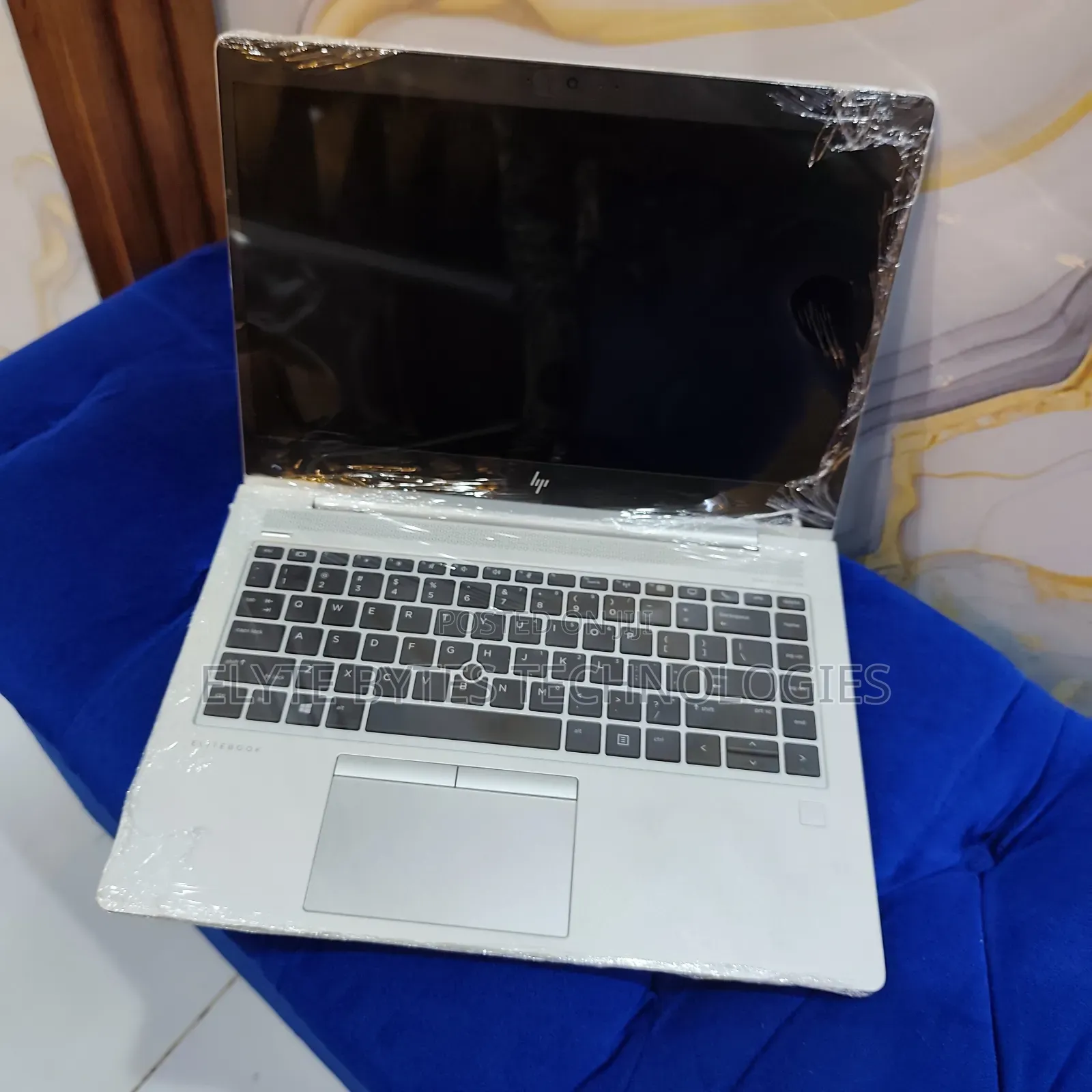 Laptop HP EliteBook 745 8GB Intel Core i5 SSD 256GB